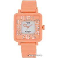 Наручные часы Q&Q VR06J008