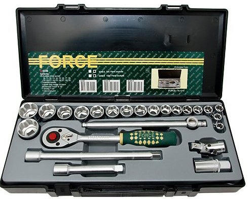 

Набор трещотка с головками Force 4246 (24 предмета)