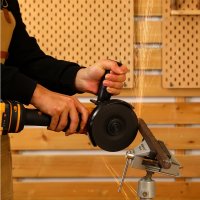 Угловая шлифмашина Deko ZKAG20 084-1044 (с 1-им АКБ)