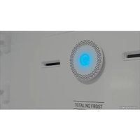 Холодильник Hotpoint HTS 8202I BX O3
