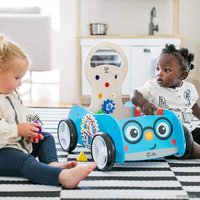 Каталка Hape Мир приключений 11875-HP