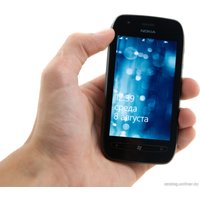 Смартфон Nokia Lumia 710