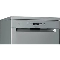 Отдельностоящая посудомоечная машина Hotpoint HFC3C26FX