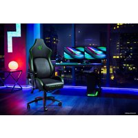 Игровое (геймерское) кресло Razer Iskur (черный/зеленый)