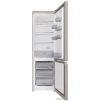 Холодильник Hotpoint HT 5200 M