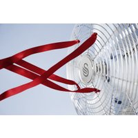 Вентилятор Swan SFA12620BLN