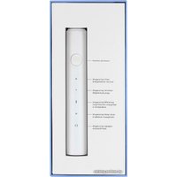 Электрическая зубная щетка Revyline RL 040 (белый)