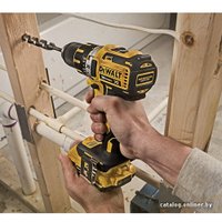 Дрель-шуруповерт DeWalt DCD790D2 (с 2-мя АКБ, кейс)