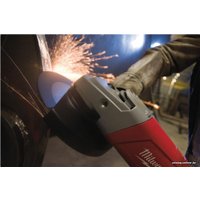 Угловая шлифмашина Milwaukee AGVK24-230EK 4933451413
