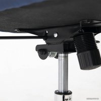 Офисное кресло AksHome Caesar Chrome (вельвет, темно-синий)