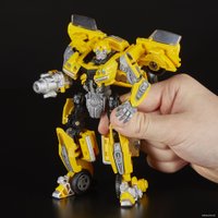Кукла Hasbro Transformers Studio Series 01 Deluxe Class Movie 1 Bumblebee