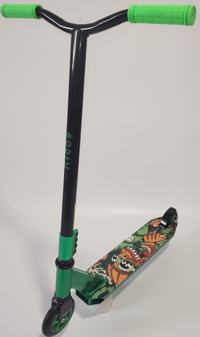 

Трюковый самокат Ricos Fury JL-302A (черный/зеленый)