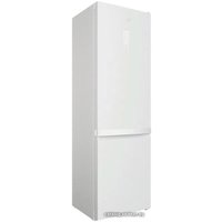 Холодильник Hotpoint HTS 7200 W O3