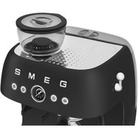 Рожковая кофеварка Smeg EGF03BLMEU