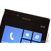 Смартфон Nokia Lumia 720