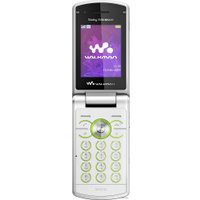 Кнопочный телефон Sony Ericsson W508 Walkman