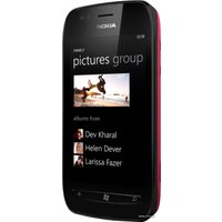 Телефон Nokia Lumia 710