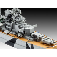 Сборная модель Revell 05822 Немецкий линкор Tirpitz