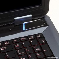 Игровой ноутбук CyberPowerPC Fangbook Evo HX7-200