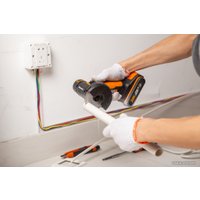 Угловая шлифмашина Worx WX801 (с 1-им АКБ, кейс)