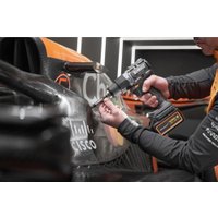  DeWalt DCK200MM2T (шуруповерт, винтоверт, 2 АКБ, кейс)