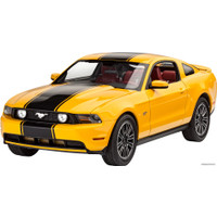 Сборная модель Revell 67046 2010 Ford Mustang GT