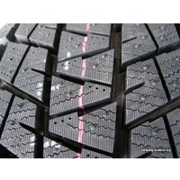 Зимние шины Bridgestone Blizzak DM-V1 215/70R17 101R