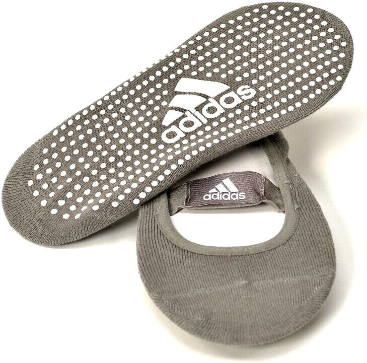 

Носки для занятий йогой Adidas Yoga Socks ADYG-30101GR (S/M)