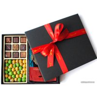 Подарочный набор Marie T Подарочный набор: конфеты + драже + кофе (черная коробка)