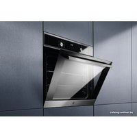 Электрический духовой шкаф Electrolux SteamBake PRO 600 EOD5C70BX
