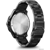 Наручные часы Wenger 01.0641.135