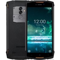 Телефон Doogee S55 (оранжевый)