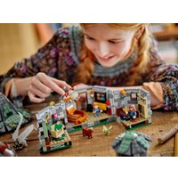 Конструктор LEGO Harry Potter Хижина Хагрида неожиданный визит 76428