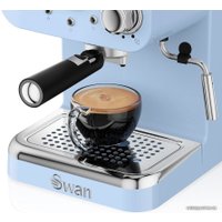 Рожковая кофеварка Swan Retro SK22110BLN в Гомеле