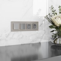 Рамка Werkel Senso W0043117 (дымчатый/стекло Soft-Touch)