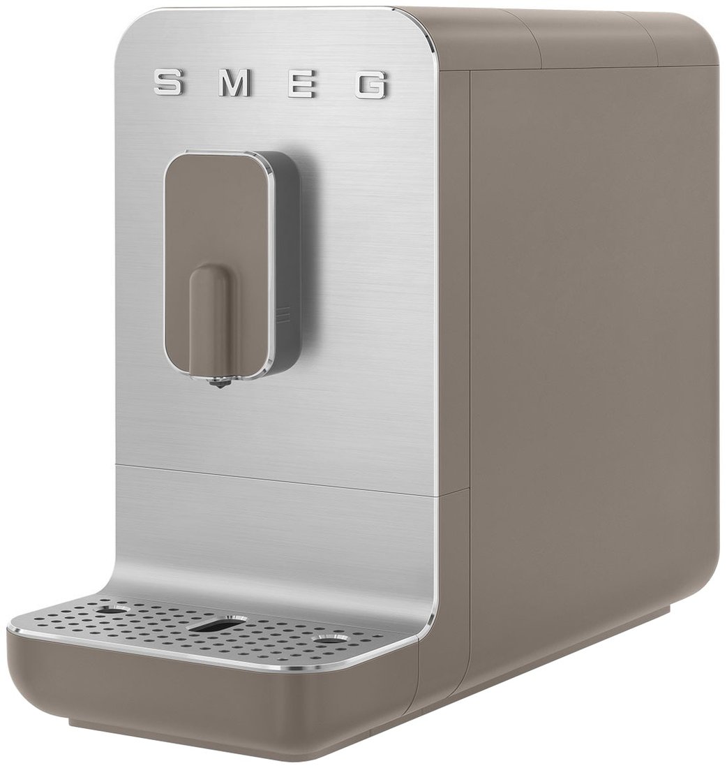 

Кофемашина Smeg BCC01TPMEU