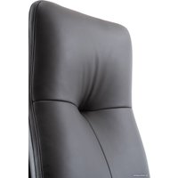 Офисное кресло Norden Vivaldi Black A 2262 black (кожа/черный)