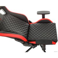 Игровое (геймерское) кресло Knight Outrider (черный/красный)