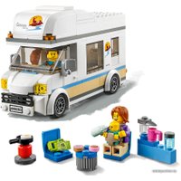 Конструктор LEGO City 60283 Отпуск в доме на колёсах