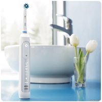 Электрическая зубная щетка Oral-B Genius 8100S