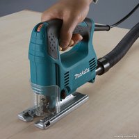 Электролобзик Makita 4329