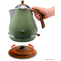 Электрический чайник DeLonghi KBOV 2001.GR