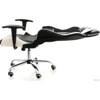 Игровое (геймерское) кресло Calviano Lucaro (черный/белый)