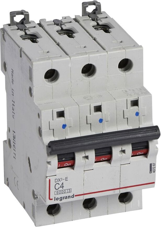 

Выключатель автоматический Legrand DX3-E C4 3П 6000 6kA 407287