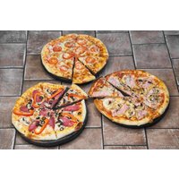  У Ратуши Три пиццы 1890 г