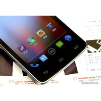 Телефон Philips Xenium W8510