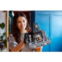 Конструктор LEGO Wednesday 76781 Комната в общежитии Уэнсдей и Энид