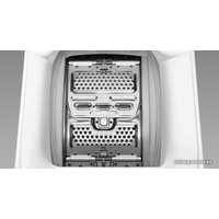 Стиральная машина с вертикальной загрузкой Zanussi ZWQ61226CI