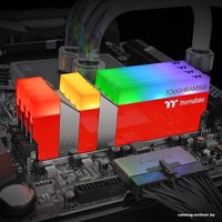 Оперативная память Thermaltake ToughRam RGB 2x8GB DDR4 PC4-28800 RG25D408GX2-3600C18A