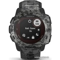 Умные часы Garmin Instinct Solar Camo Edition (графит)